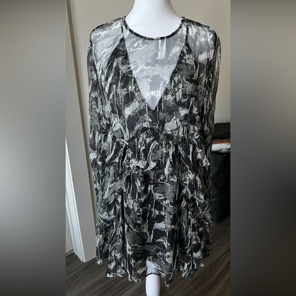 Beautiful iro dress